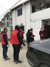 疫情防控志愿队巡逻