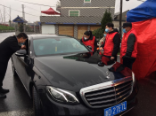 “疫情站岗 执着坚守”遗风村志愿者在行动