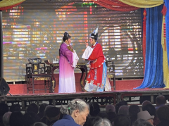 杨汛社区戏曲演出志愿活动