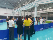 孙家桥社区志愿者在街道群众体育中心参加志愿活动