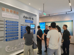 杨汛桥街道孙家桥社区参观三永精神传承馆志愿者活动