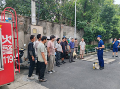 杨汛桥街道孙家桥社区普及消防技能知识志愿者活动