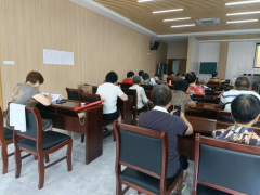 王家塔村开展健康讲座
