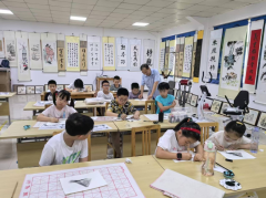 高家社区绘画培训志愿活动