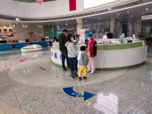 柯桥妇儿门诊导医志愿者服务活动