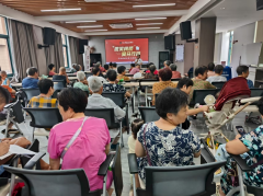 独山社区开展微笑服务爱牙志愿行动