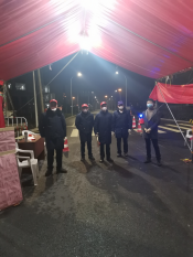 开展防疫卡口执勤志愿活动