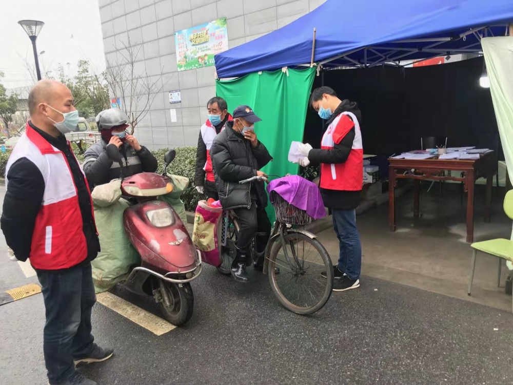 “志愿抗疫，一路同行”新冠肺炎防控志愿活动4