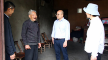 赴夏履双叶村开展挂联村慰问