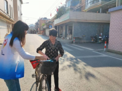 联社村“文明交通，安全你我”道路安全宣传活动