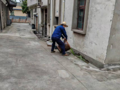 杨汛桥街道联社村开展翻缸倒罐志愿活动