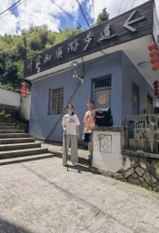 向山顶送餐的马拉松运动员（奔跑的午餐）8.15