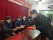 朱家坞村“暖心通道”老年人新冠疫苗接种活动