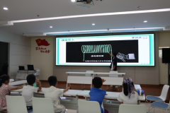 大渡社区开展青少年社区成长营活动——无人机编程班