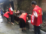 巾帼助力美化家园行动