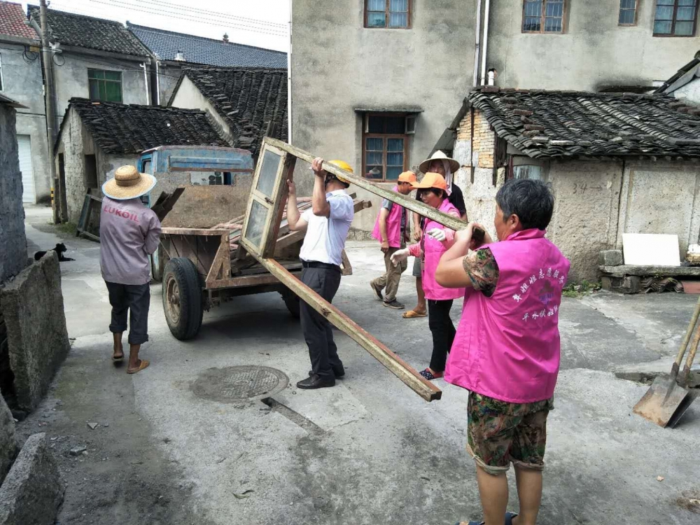 整顿村居环境，打造宜居下灶