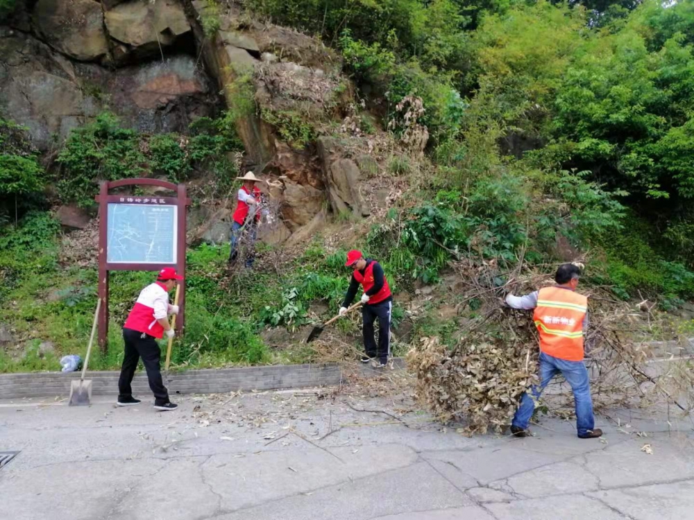 “不留死角，长效管护”环境卫生集中整治活动