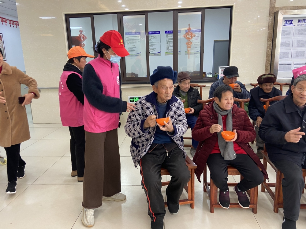 迎元宵 吃汤圆