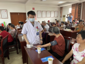 关爱百姓健康，助力呼吸顺畅走进漓渚村