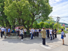 绍兴市柯桥区墙布协会参观党史馆