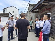绍兴市柯桥区墙布协会参观党史馆