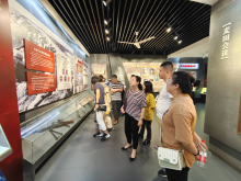 绍兴市疾控中心参观党史馆