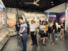 柯桥区统计局参观党史馆