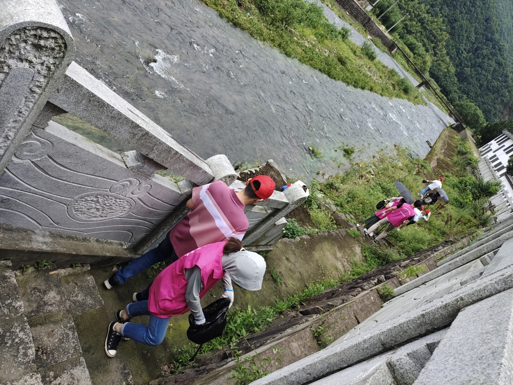 护河行动-河道垃圾清理活动