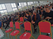 换届选举有关会议精神宣讲