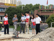 后梅社区党员参观五星和美建设工程