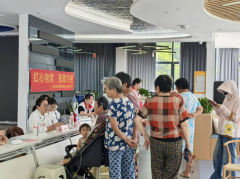 纺都社区开展义诊活动
