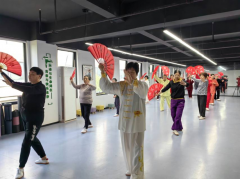 纺都社区开展太极拳培训活动