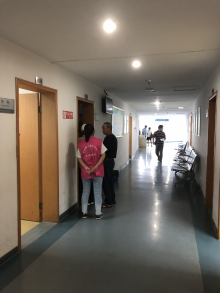 王化村开展老年人体检志愿活动