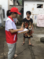 王化村开展“中国禁毒”公众号推广志愿活动