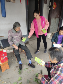 王化村开展反诈骗宣传志愿活动