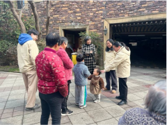 鲁镇社区老年人交通安全宣传