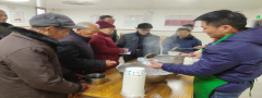 腊八送温暖