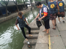 垃圾分类，志愿先行