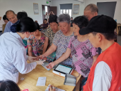 大山西村老年人口腔健康检查志愿活动