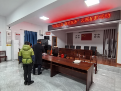 “阳光公益.微笑服务”志愿拍照活动