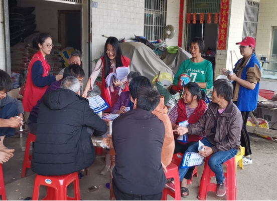 为民办实事，新上王村开展乡村综合宣传志愿服务活动