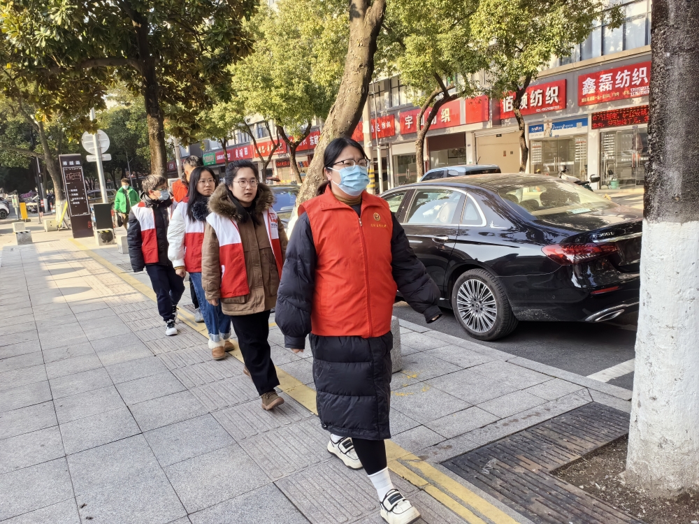 港越社区平安巡防志愿活动