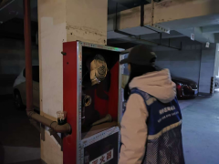 浪琴社区消防安全夜间巡查志愿活动