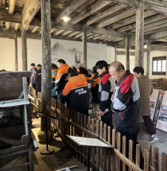 “越有温暖 暖新同行”浪琴社区主题活动