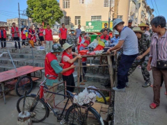 马路市场 有序归位