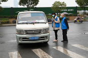 疫情期间守好“小门”