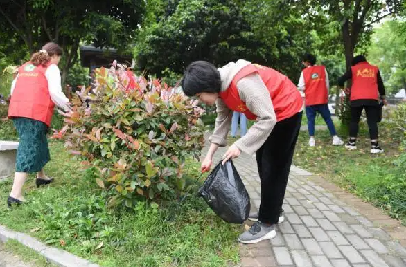 ”响应文明城市创建，争做环境卫士“第二期