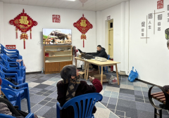 老人拍照志愿活动