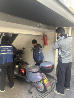 下市头社区平安建设——消防巡逻