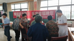杨汛桥街道江桥社区开展健康素养66条志愿活动